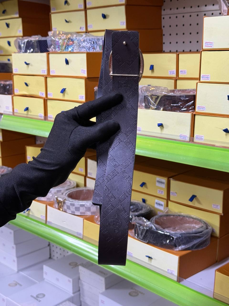 Executive Brown Belt – Elegance for Every Meeting