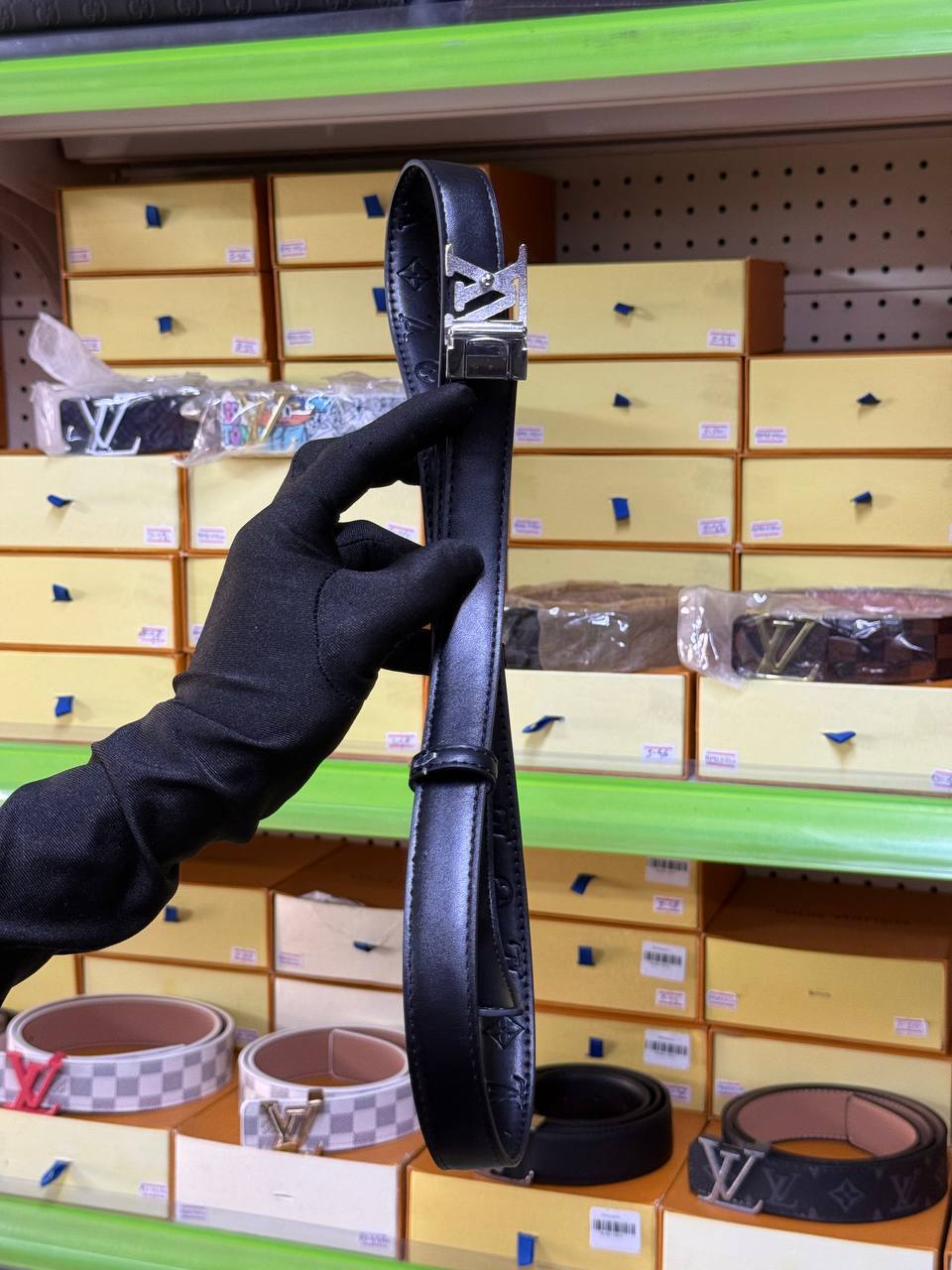 Designer Belt – Romantic & Refreshing Look