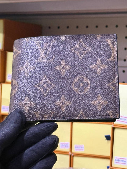 Signature Business Belt – For the Modern Professional