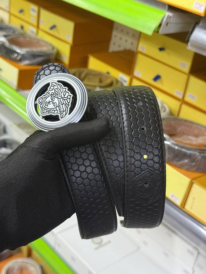 Outdoor Adventure Belt – Durable and Trendy