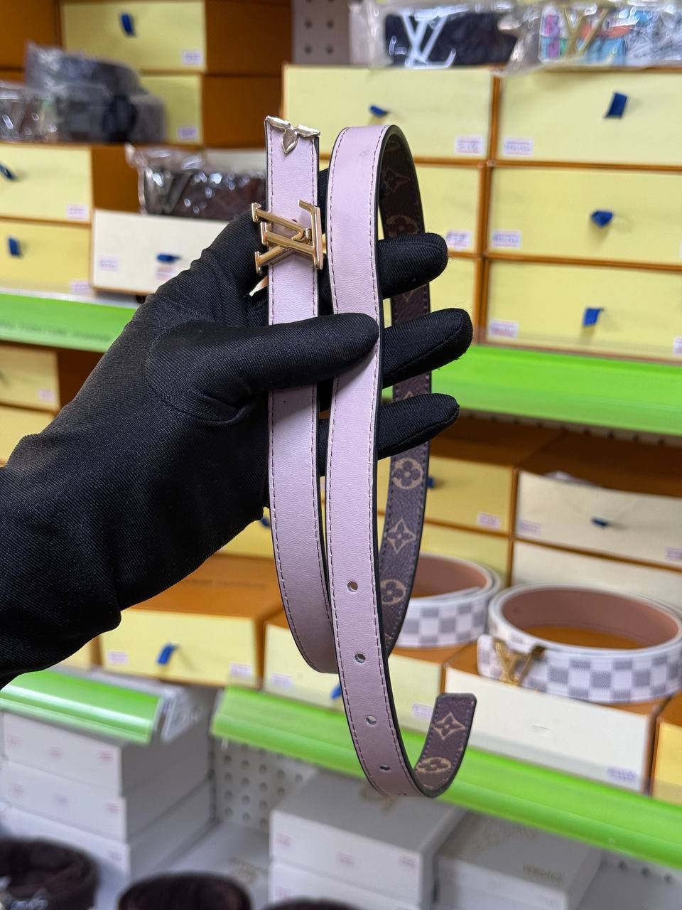 Designer Floral Belt – Romantic & Refreshing Look