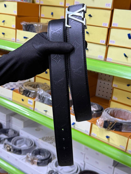 A belt that tells your story