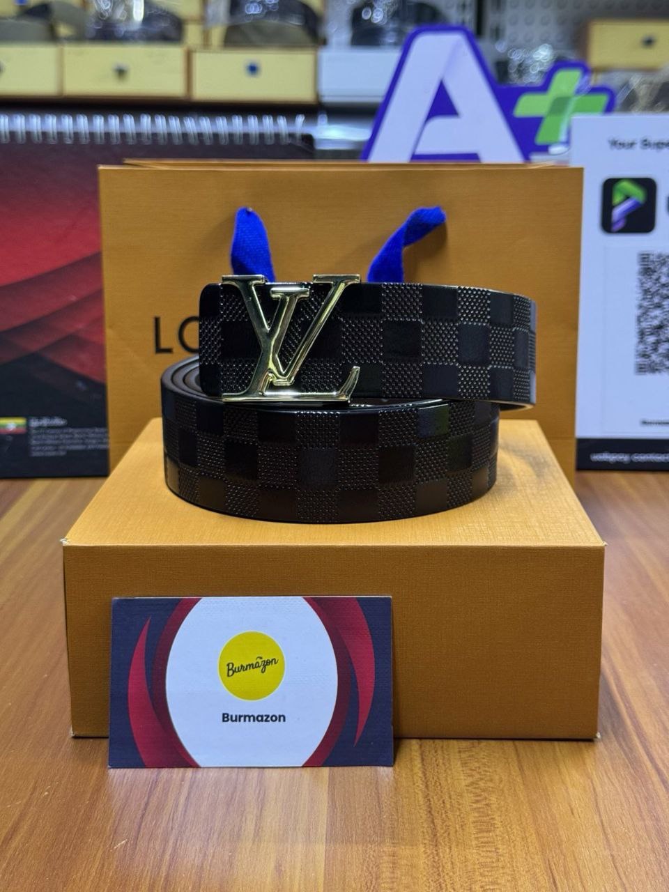 Jet Black Executive Belt – Power in Every Detail