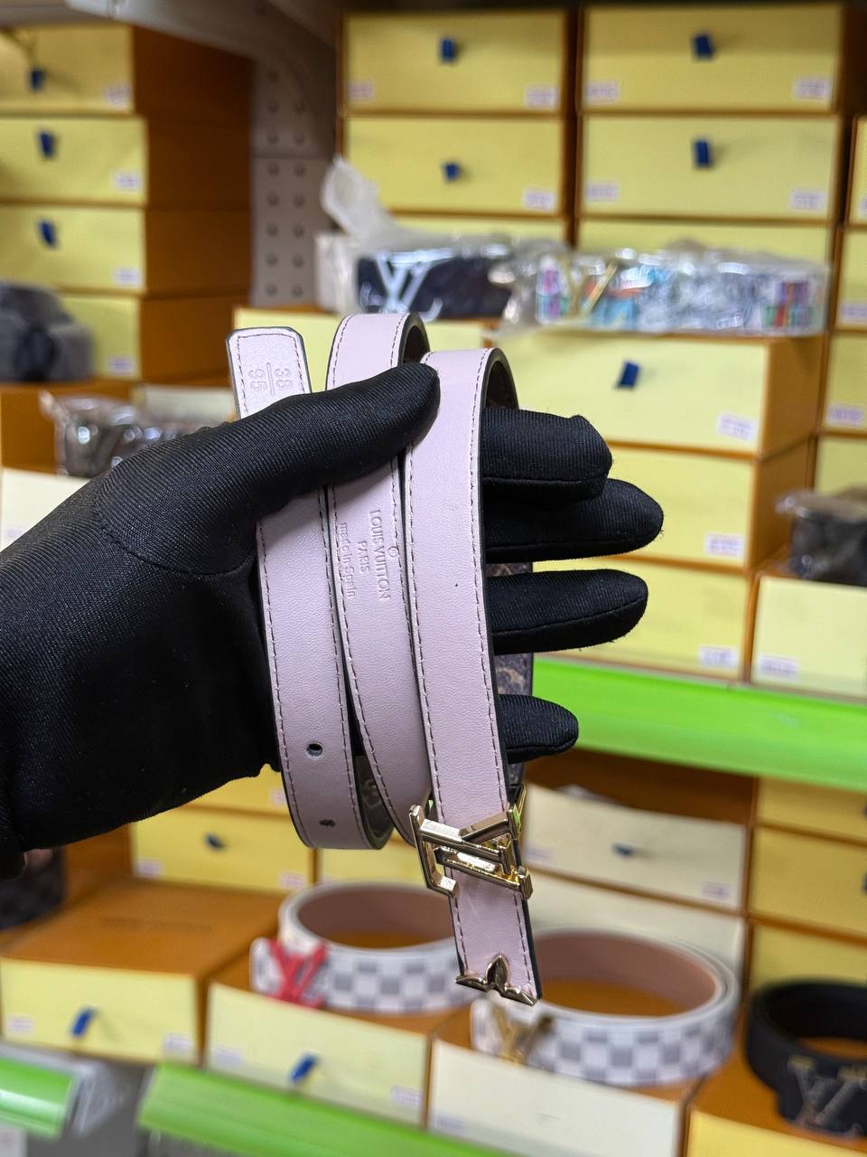 Designer Floral Belt – Romantic & Refreshing Look