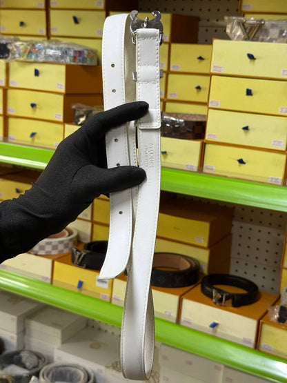 Fashion Icon Belt – Wear Confidence Around Your Waist