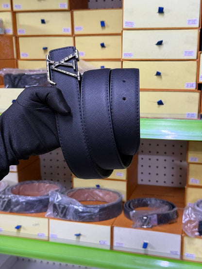 Fashion starts at the waistline