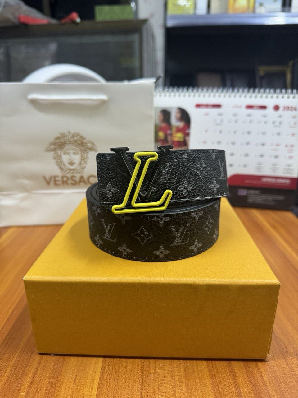 Glow Buckle Belt – Light Up Your Night Out