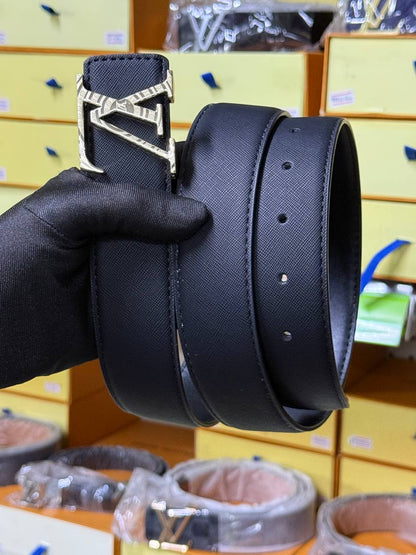 Vintage Tan Belt – The Gentleman’s Choice