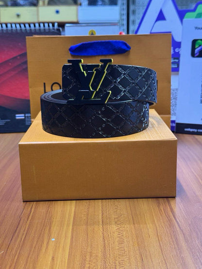 The power accessory for modern professionals