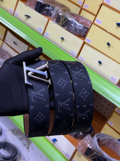 LV-Inspired Leather Belt – Elite Looks, Affordable Price