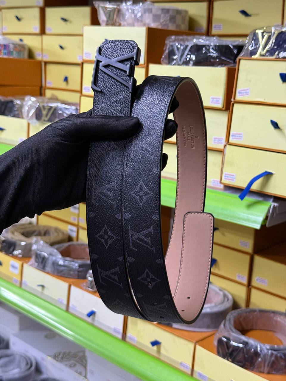 Classic Leather Belt – Timeless Style That Defines You