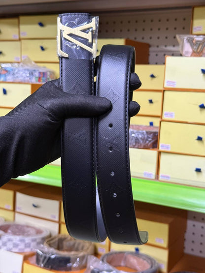 Office Classic Belt – Refined for Everyday Success