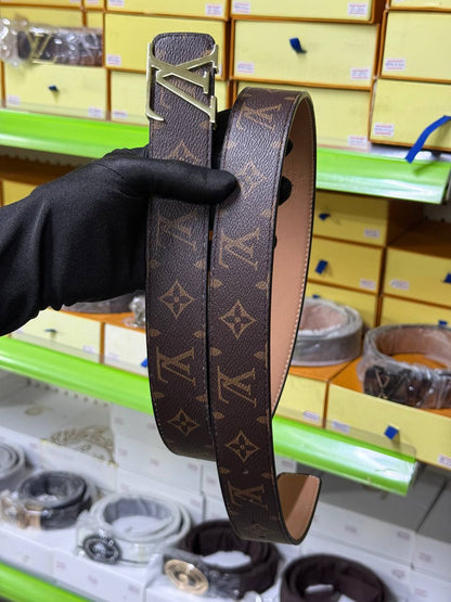 Belts that adapt to every occasion