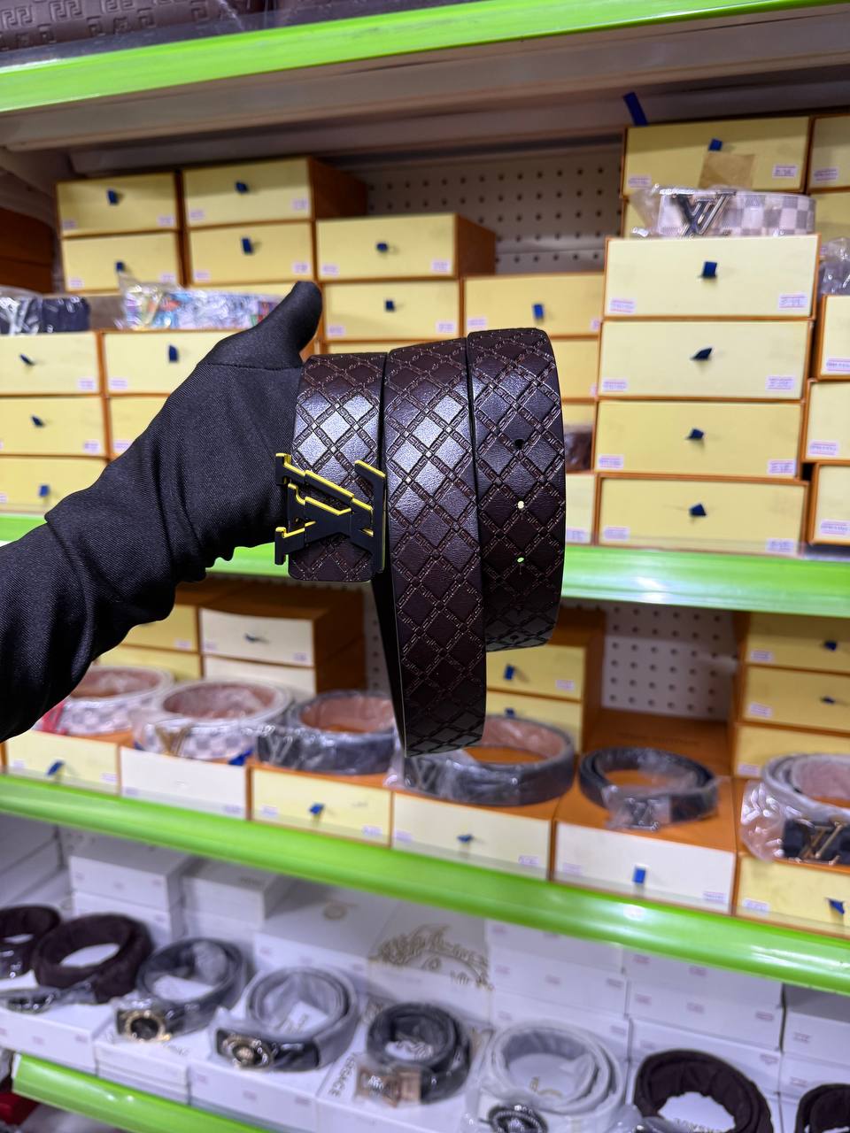 The power accessory for modern professionals