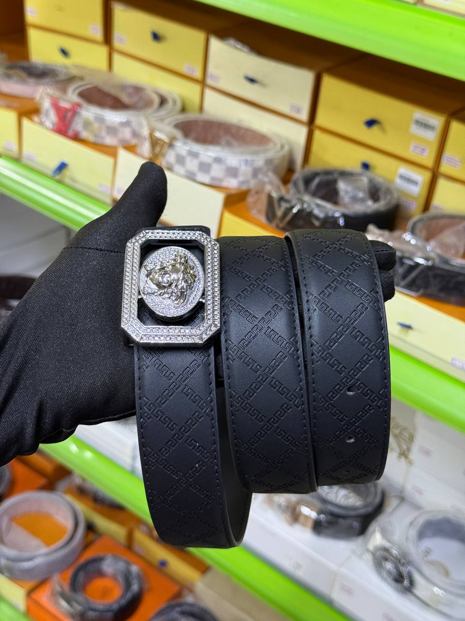 Slim Fit Belt – Designed for a Sleek Finish